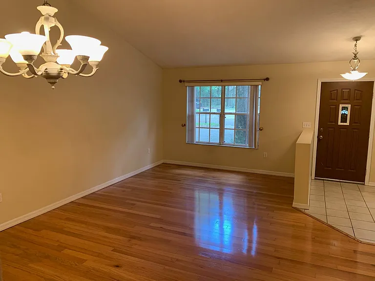 10617 SW 55th Pl — Photo 4