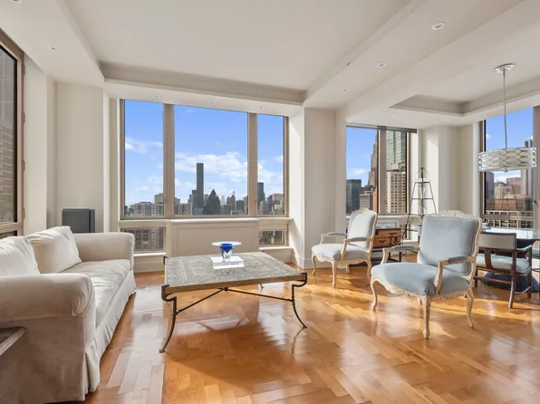 401 East 60th Street image 1 of 12