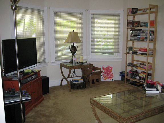 Living/Front Room
