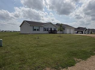 240 Purdue St, Vermillion, SD 57069