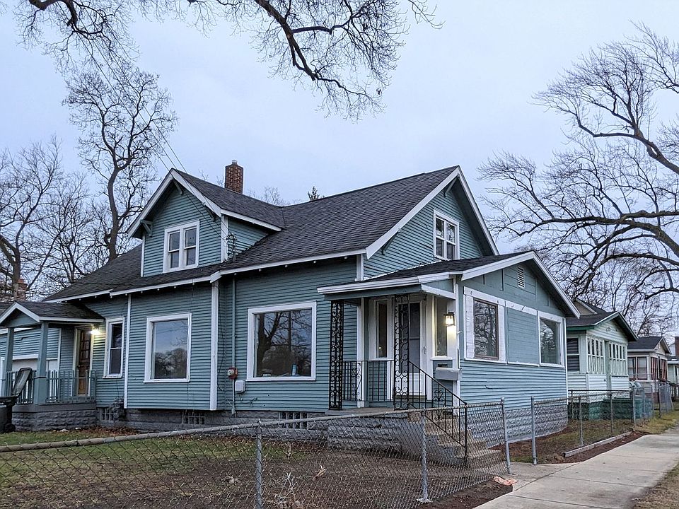 1st image of 1112 Ambrosia St