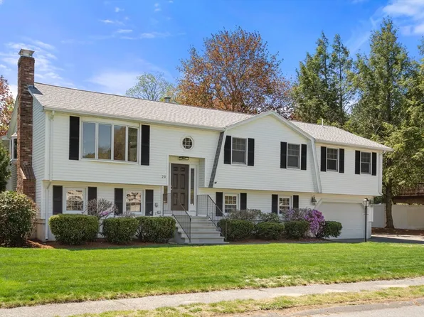 29 Heritage Way, Burlington, MA 01803