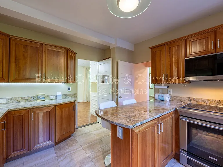 205 Jinny Hill Rd — Photo 8