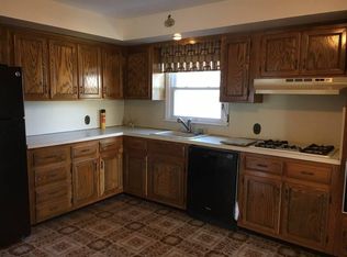 16430 85th St, Howard Beach, NY 11414