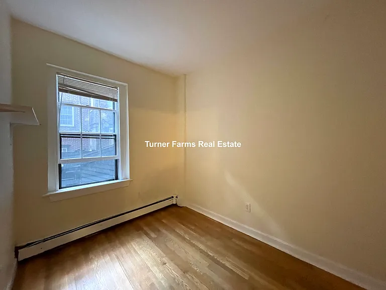 28 Phillips St #1F — Photo 6
