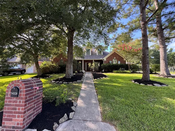 14326 Chartley Falls Dr, Houston, TX 77044