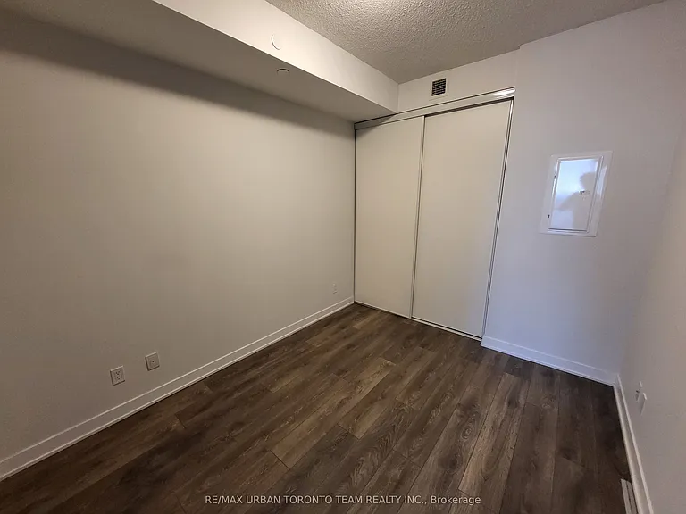 87 Peter St #3303 — Photo 13