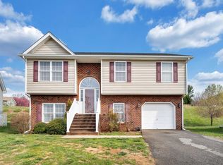 2627 Stewart View Ter, Vinton, VA 24179