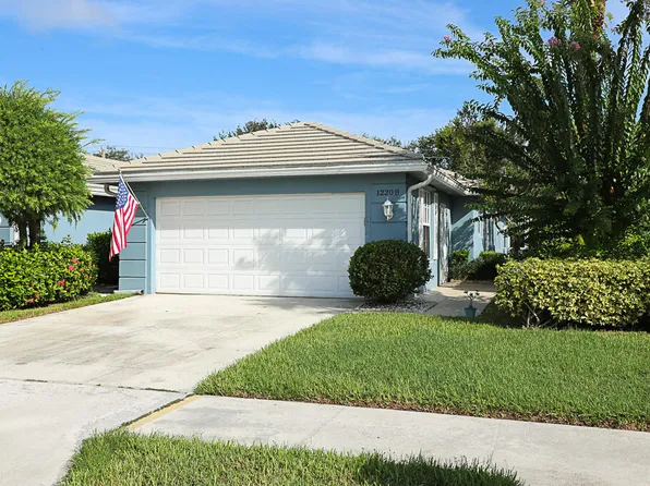 1220 NW Bentley Circle #B, Port St Lucie, FL 34986