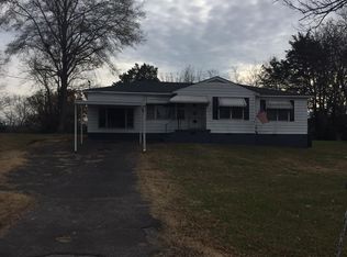 19 Lee Cir, Ft Oglethorpe, GA 30742