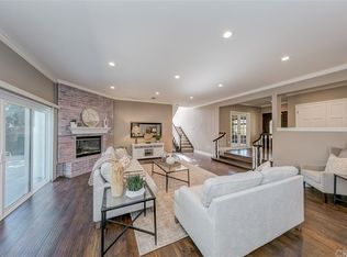 8575 10th St, Downey, CA 90241