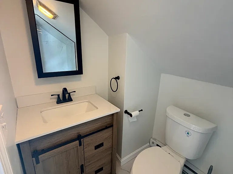 37 Bowers St #3 — Photo 4