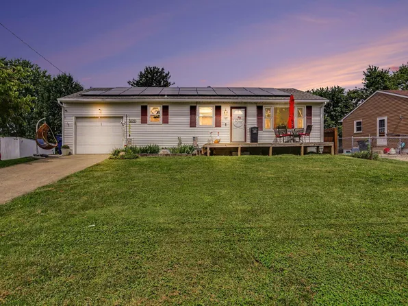 1529 Zimmer St, Lancaster, OH 43130