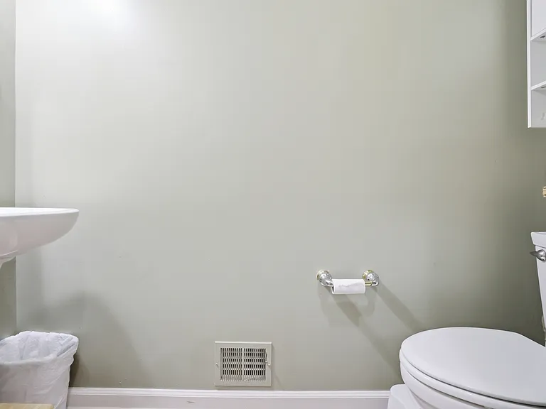 5767 Bush Hill Dr — Photo 31