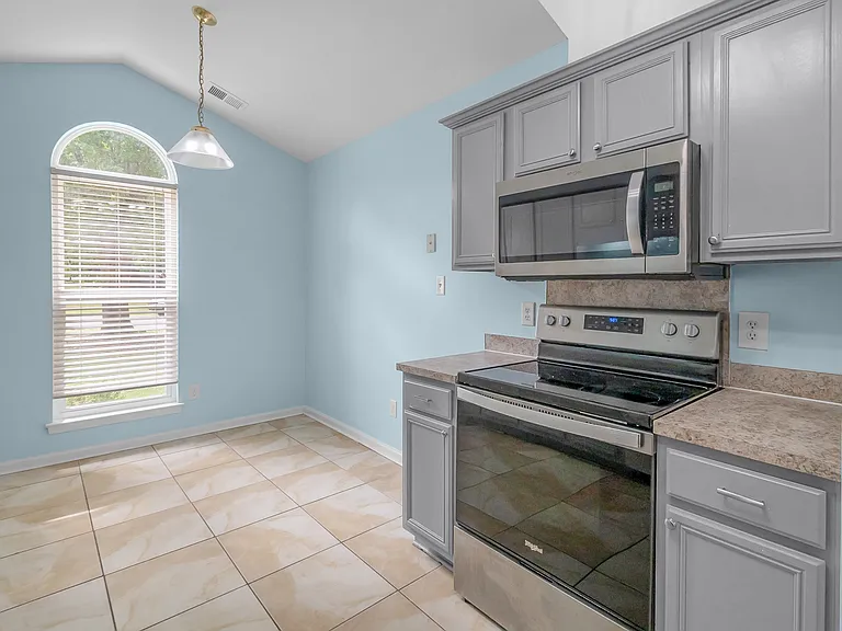 9220 Kimmel Ln — Photo 13