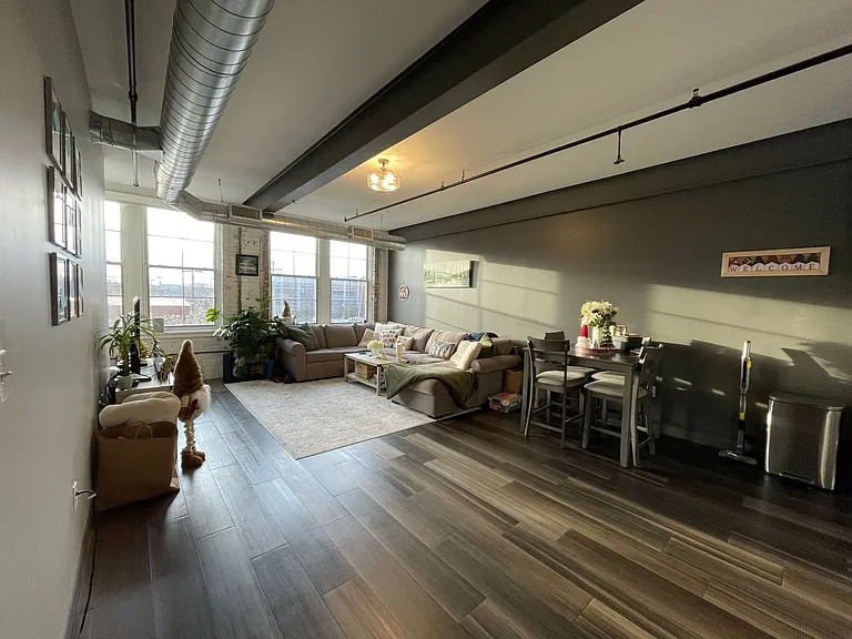 Oak Knitting Mill Apartments Franklin Square Available — Photo 20