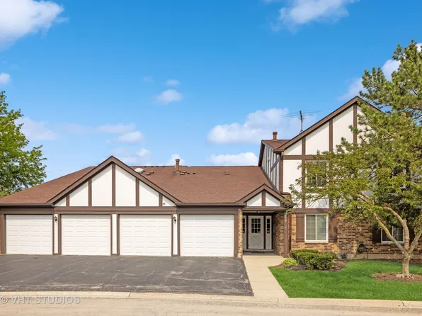 212 Memory Ln Unit 1, Westmont, IL 60559