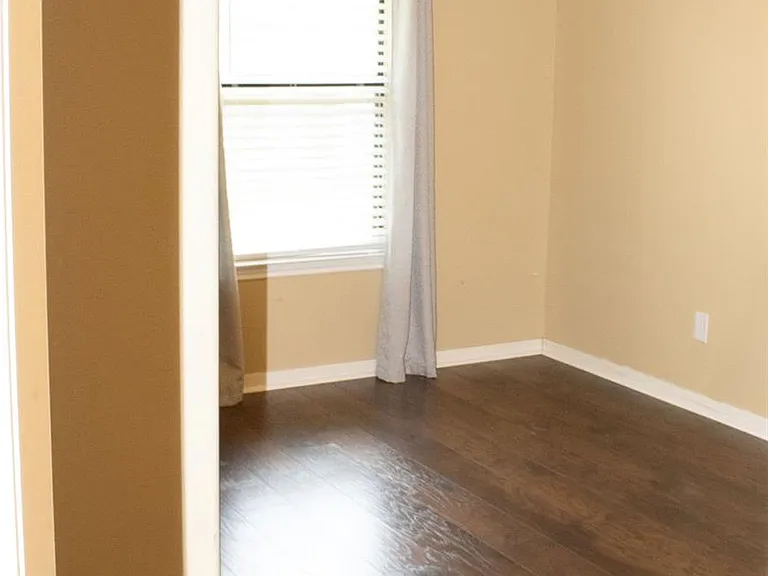 9550 Thousand Oaks Loop — Photo 18