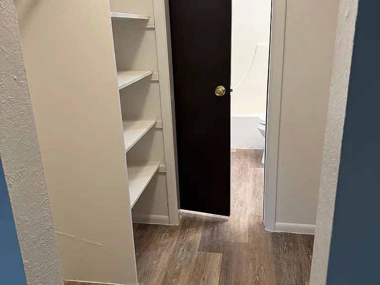4100 Oak St #1 — Photo 9