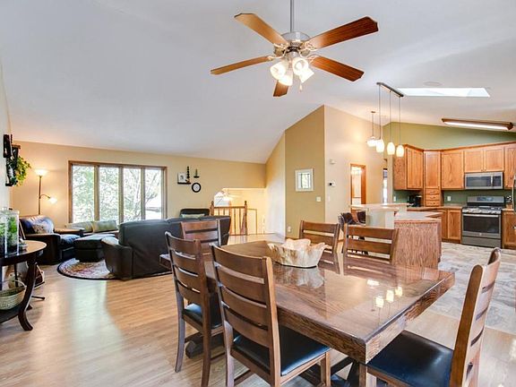 3rd image of 5904 Odell Ave N