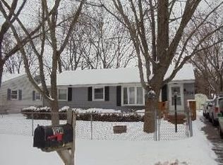 104 Delaware St, Crystal Lake, IL 60014