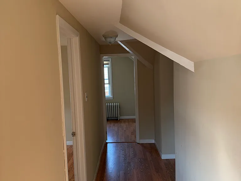 2306 Lincoln St — Photo 17