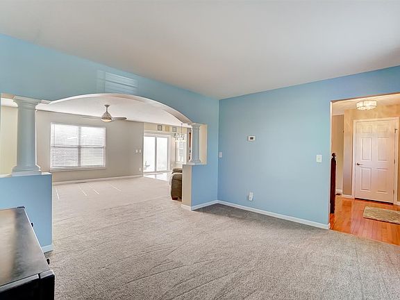 4th image of 7467 Harvestdale Ln