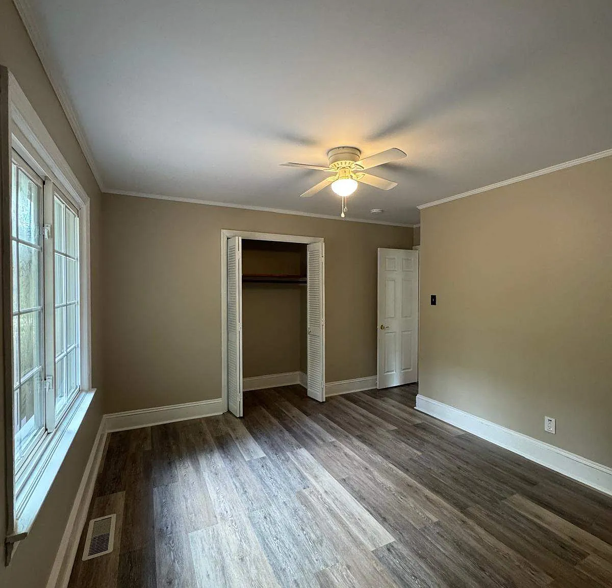 3 bed, 1449 sqft, $1,550 — Photo 4