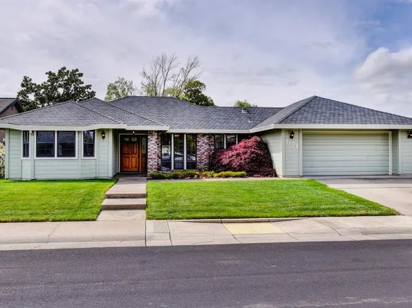 8628 Banff Vista Dr, Elk Grove, CA 95624