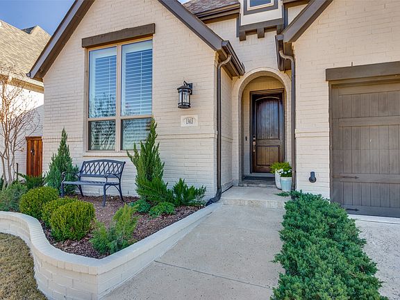 2nd image of 13613 Marys Ridge Rd