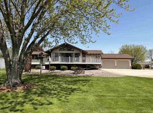 6081 Marshfield St, Auburndale, WI 54412