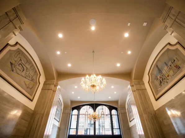 939 S Broadway, Los Angeles, CA