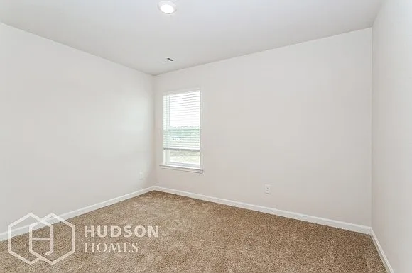 1270 Fendt Dr — Photo 17