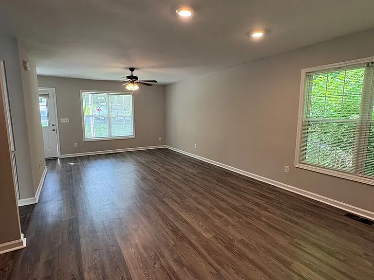 6 Meadowview Ave SW — Photo 7
