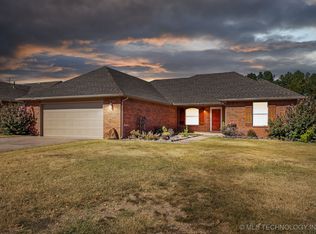 304 Cary Pl, Muskogee, OK 74403