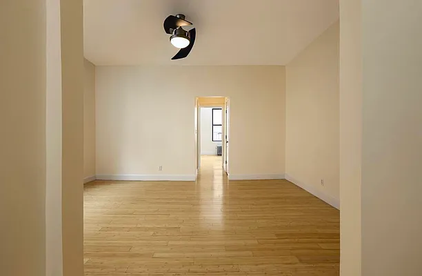 Rented by Heritage Realty LLC | media 8