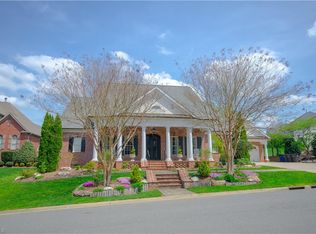 5473 Summer Hill Ln, Winston Salem, NC 27106