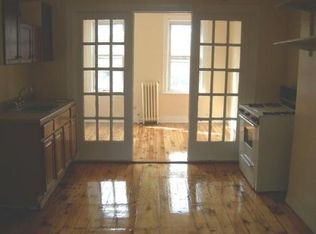 192 11th St #3, Brooklyn, NY 11215