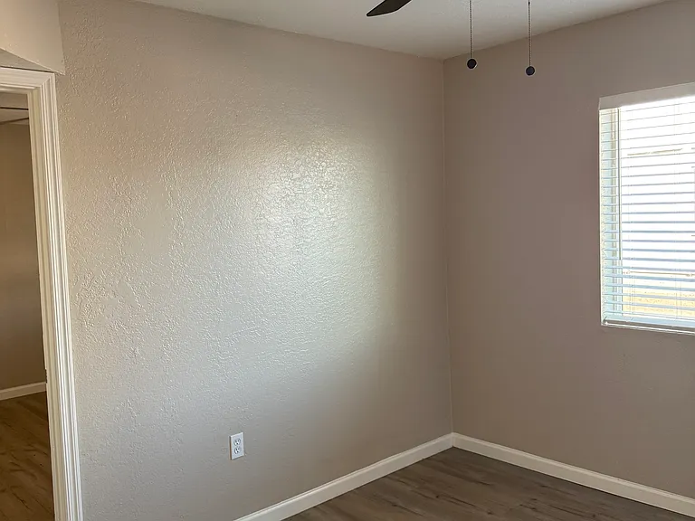 3142 E Cicero St #102 — Photo 15