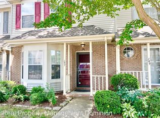 147 Corwin Cir, Hampton, VA 23666