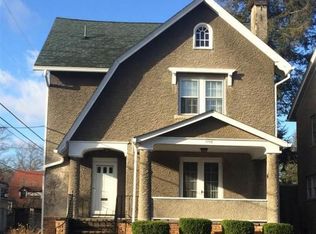 1209 11th St, Huntington, WV 25701