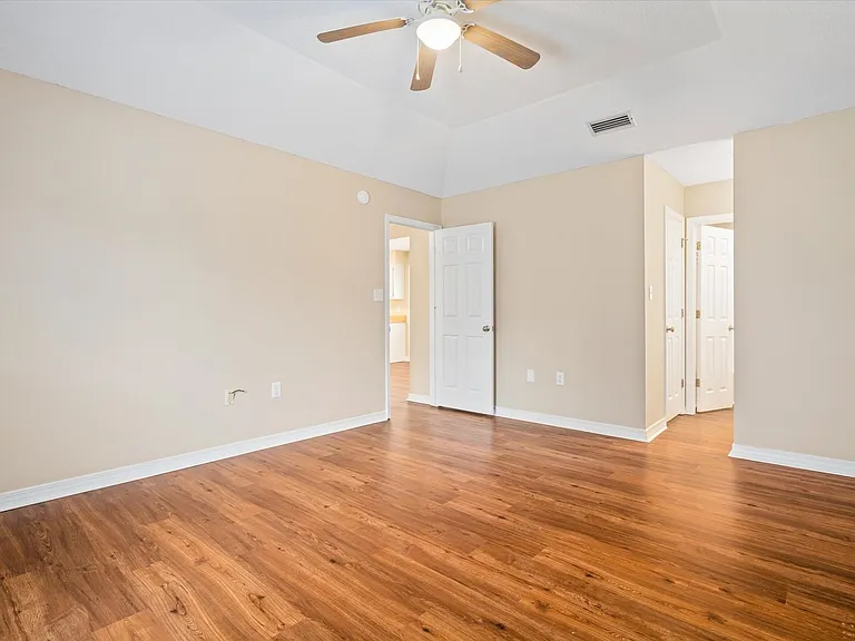 7245 Pecan Terrace Dr — Photo 5