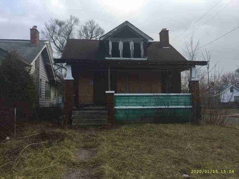 5605 S Martindale
