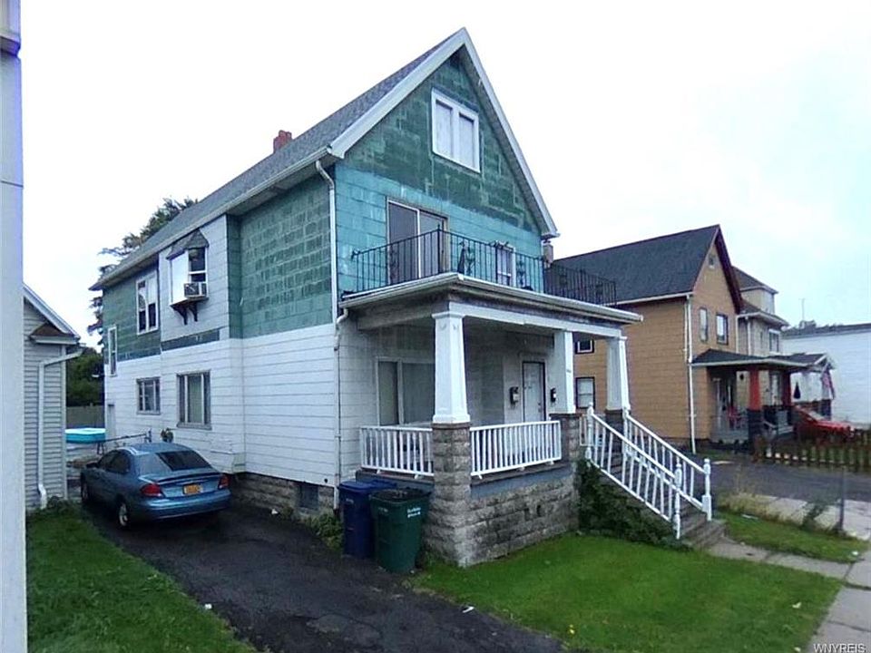 2nd image of 1659 Clinton St