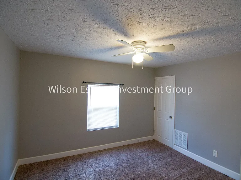 213 Midland Ave #MAIN — Photo 12