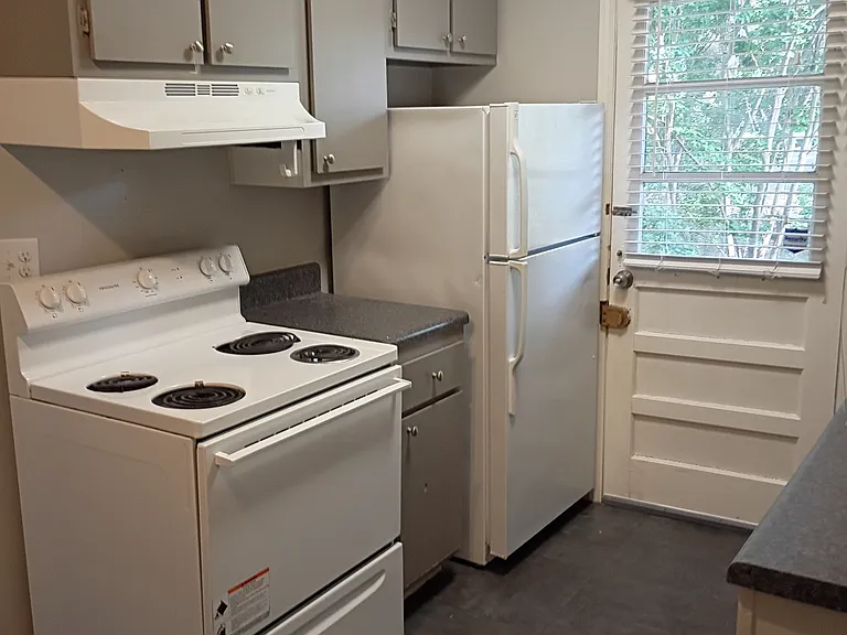 32 S Tucker St #8 — Photo 5