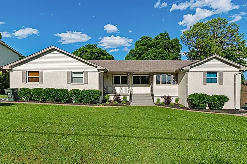 2000 Hickory Hill Ln #B Photo 1 2000 Hickory Hill Ln #B Photo 1