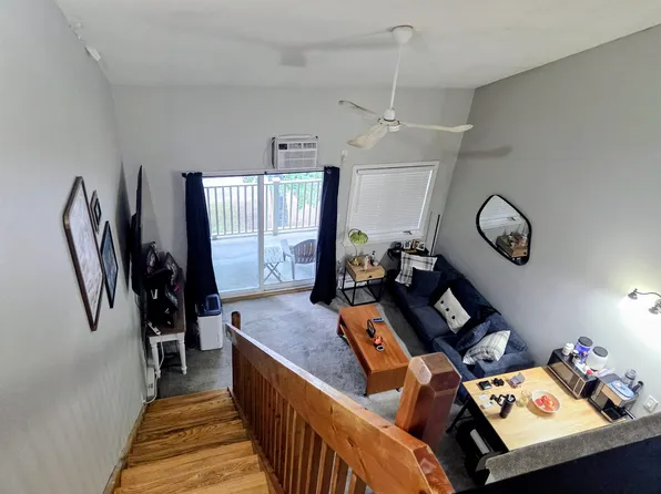 36 Lodge Rd #D203, Lincoln, NH 03251