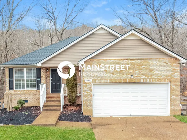 7444 Penngrove Ln, Fairview, TN 37062
