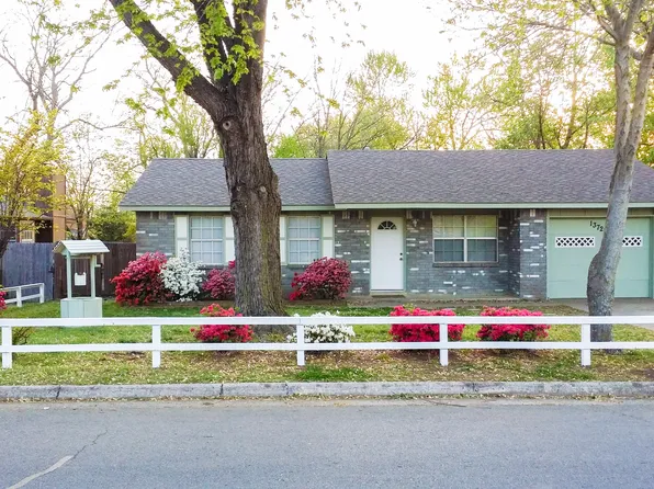 13728 S Birch St E, Glenpool, OK 74033
